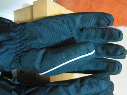 berghaus gore tex gloves