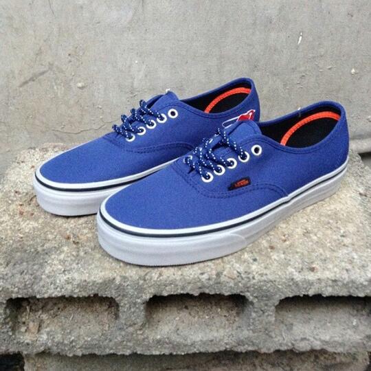 vans authentic estate blue