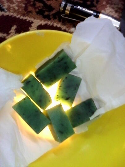 Jual bahan batu nephrite aceh