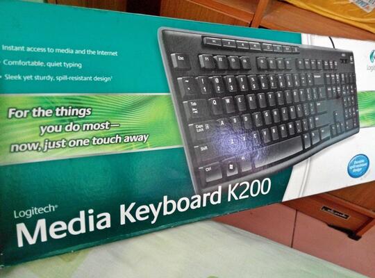 what does the logitech k200 pc media key do