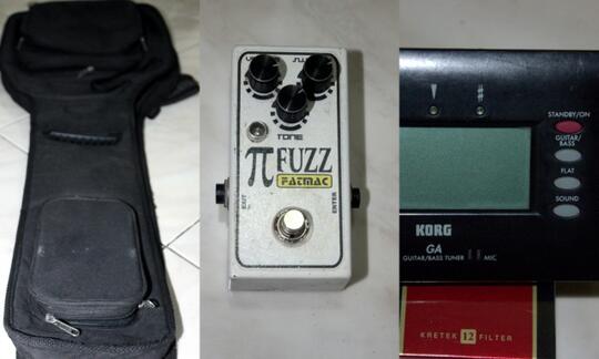 Paket Hemat!! Tas/Softcase Gitar, Tuner Korg, Fuzz Efect/efek. SEMARANG :D