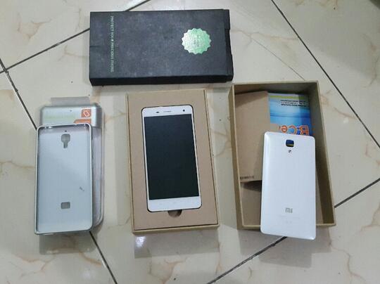 ~ langit ~ XIAOMI MI4 16G WHITE GARANSI BESS bukan s4 s5 z1 z2 z3