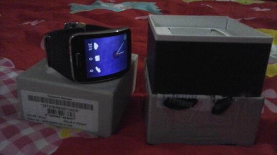 Samsung Gear S Black fullsett