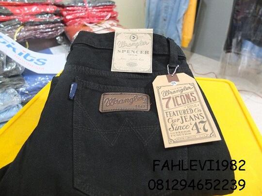 Terjual jual celana jeans LOIS \u0026 LEVIS 
