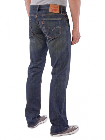 Terjual Levi's 514 Slim Straight Jeans 