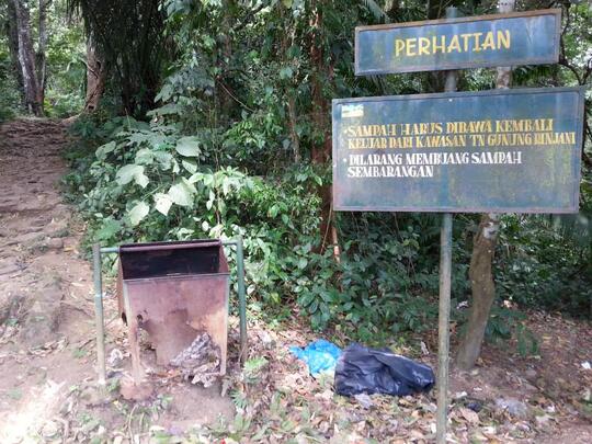 Ini Dia Aksi Bule Membersihkan Sampah Di Gunung Rinjani