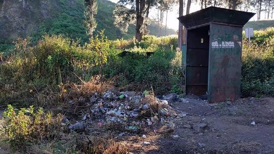 Ini Dia Aksi Bule Membersihkan Sampah Di Gunung Rinjani