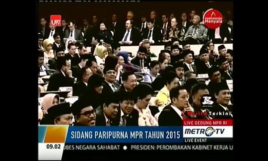 Doa PEDAS di Sidang Paripurna MPR 2015 DITERTAWAI Anggota Dewan