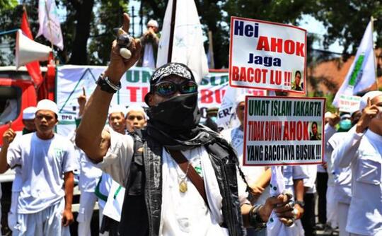 HOT !!! Iklan ini menyindir kita akan kurangnya kerukunan beragama di Indonesia gan !