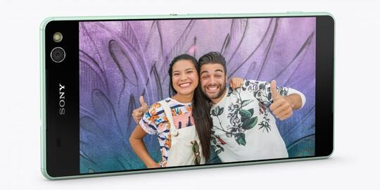 SONY XPERIA™ C5 Ultra: Smartphone Selfie Dengan Kamera Depan dan Belakang 13 MP