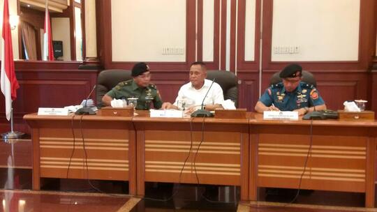 TNI AKTIFKAN BELA NEGARA.SEMUA WNI DI BAWAH 50 TAHUN WAJIB IKUT!!!