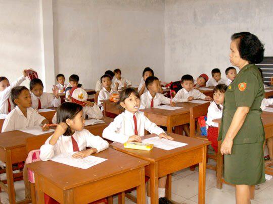 Tanpa Kita Sadari Jasa Orang-Orang Ini Membantu Meringankan Kehidupan Kita