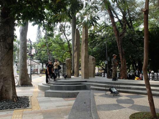 Ridwan Kamil Resmikan Restorasi Sungai Cikapayang, Begini Wujud Indahnya