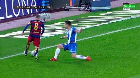"Signature Moves" Pesepakbola Dunia