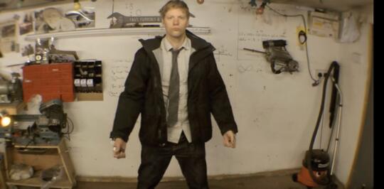 Colin Furze: Tidak Lulus Sekolah, Tapi Memiliki Beberapa Rekor Dunia.