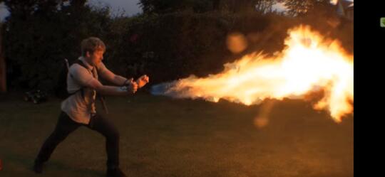 Colin Furze: Tidak Lulus Sekolah, Tapi Memiliki Beberapa Rekor Dunia.