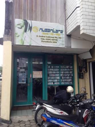 10 Toko Penjualan Kaset Pita di Indonesia Yang Masih Bertahan Hingga Saat Ini