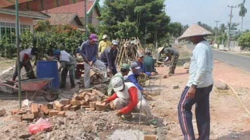 Perbedaan Besar Kuli Bangunan Indonesia Dengan Luar Negri