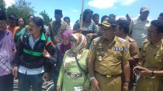 Bupati Minta Anggota Dewan Pertimbangkan Pengadaan Smartphone Harga Rp 18 Juta