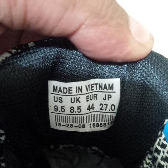 Terjual SEPATU CONVERSE, ADIDAS, NIKE 