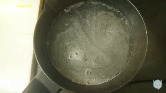 Setelah KUE PELANGI , Sekarang KUE TETESAN AIR HUJAN yg kekinian !