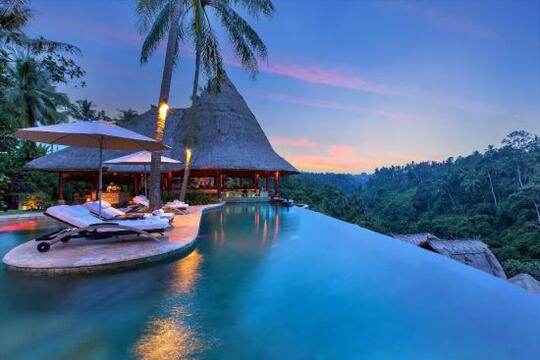 Hotel Bintang 5 di Bali. Simak Gan 