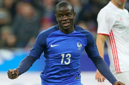 Bersinar Lewat Euro 2016, Mereka yang Jadi Buah Bibir Bursa Transfer