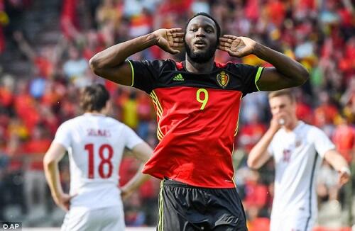 Bersinar Lewat Euro 2016, Mereka yang Jadi Buah Bibir Bursa Transfer