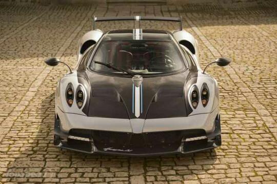 MOBIL SUPERCAR TERMAHAL SAAT INI