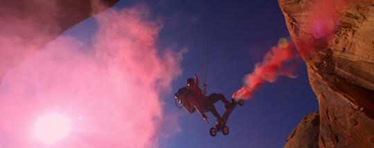 Kenalin Gan “Ropeswing”, Olahraga Bergelantungan Yang Butuh Adrenalin Tinggi