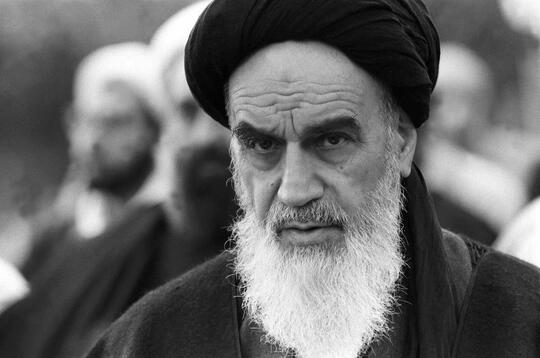Belajar dari Iran, Negeri "Seribu" Embargo