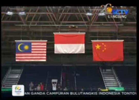 Tantowi dan Liliana Natsir juara ganda campur.