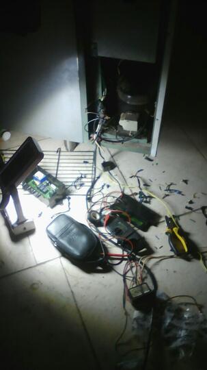 yang punya Ac ato kulkas dirumah,ane mau berbagi ilmu nya sedikit..
