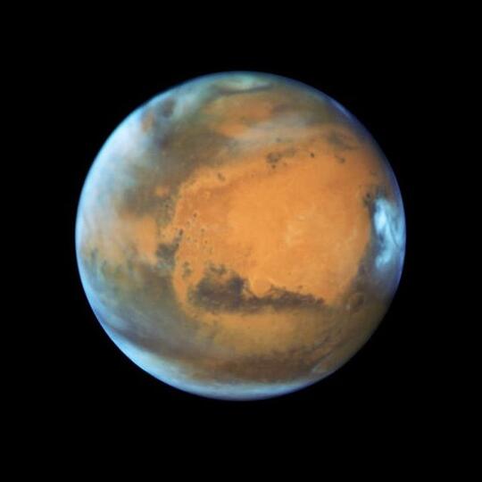Bagaimana Rasanya Menghabiskan Setahun Hidup di Mars