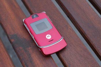 Motorola RAZR V3 : Tak Sempat Memiliki, Namun Tetap Terkenang Dihati