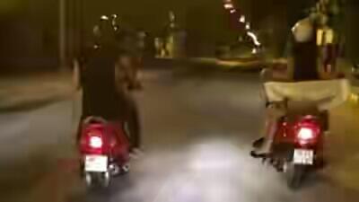 Aksi Cewek Thailand Kalau Lagi Naik Motor, Lebih Parah dari Cabe ...