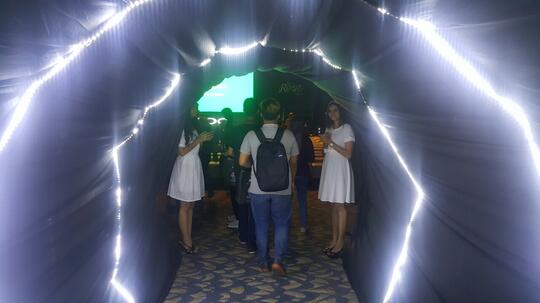 Live Thread and Live Streaming : OPPO Raisa Phone