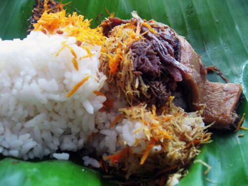 12 Menu Sarapan dari Berbagai Daerah di Indonesia :D