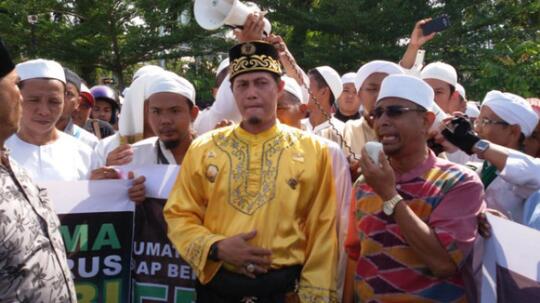 Putra Mahkota Kesultanan Pontianak Bersama Perwakilan Ormas Temui Kapolda Kalbar