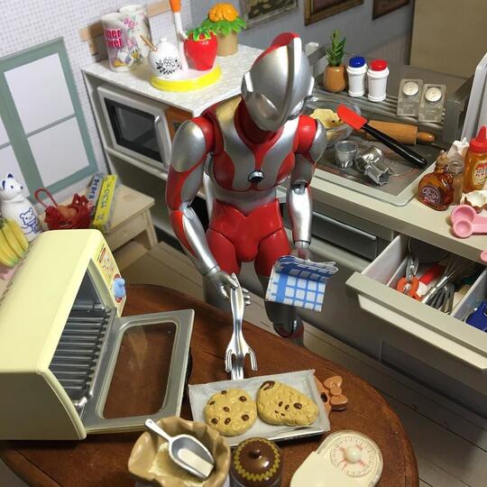 Inilah Yang Dilakukan Ultraman Setelah Pensiun Gan...