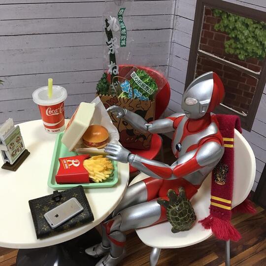 Inilah Yang Dilakukan Ultraman Setelah Pensiun Gan...