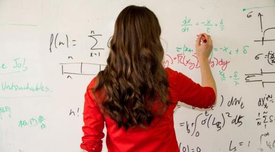 Tebak-tebakan Matematika ini bisa ungkap usiamu, hayo ketahuan tua deh