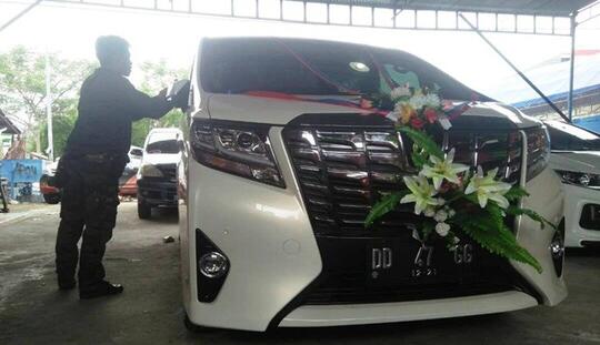 Kisah Pria yang Lamar Kekasihnya dengan Uang Rp 2 Miliar