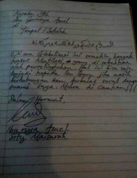 Heboh, Guru Cantik Ini Dapat Surat Izin Puitis dari Ayah Muridnya