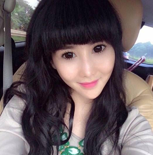 dosen dosen cantik yang mengajar mata pelajaran