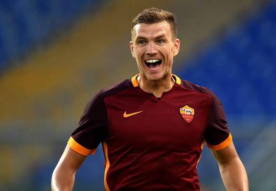 Mengenal 7 Tipikal Striker Era Sepakbola Modern