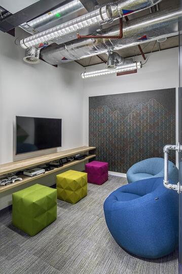 Intip Kerennya Markas Adobe di London Yuk!