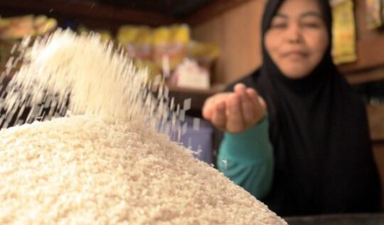 Begini Kata Ibu Rumah Tangga Yang Ikut Menjadi Korban Beras Oplosan PT IBU