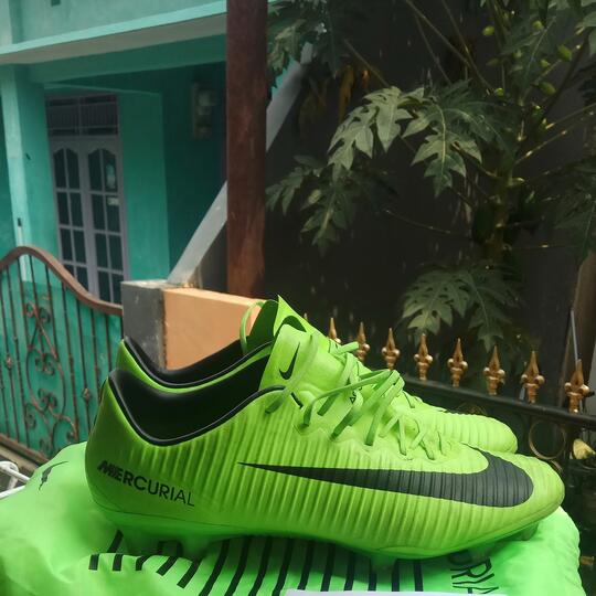 mercurial vapor 11 green