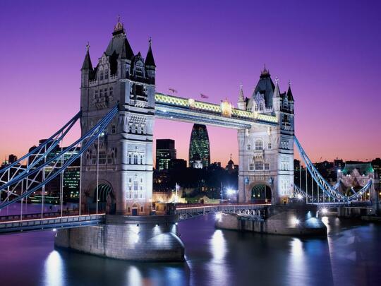 8 Fakta Unik London Bridge Ikon Ibu Kota Inggris